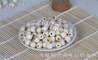 莲子要煮多久才会烂 怎么煮莲子容易烂 莲子要煮多久才会烂 怎么煮莲子容易烂