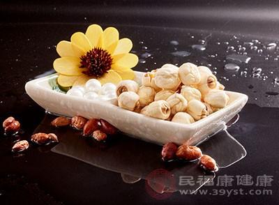 莲子高血压能吃吗 莲子降血压怎么吃