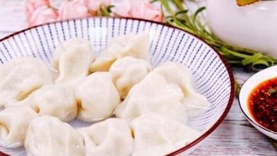 韭菜饺子蒸多久 韭菜饺子蒸久了会黄吗