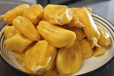 菠萝蜜隔夜可以吃吗 隔夜菠萝蜜吃了会怎样