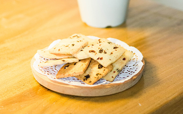 枇杷清肺饮真能去痘痘吗 吃多少?多久见效? 枇杷清肺饮真能去痘痘吗 吃多少?多久见效?